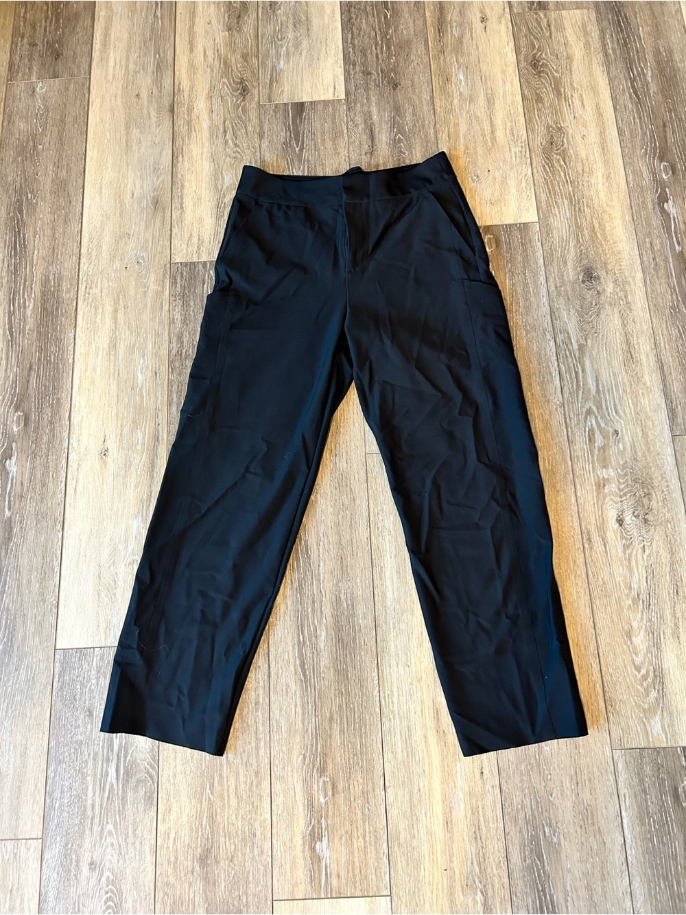 Athleta Stellar Straight Crop Pant Size 8